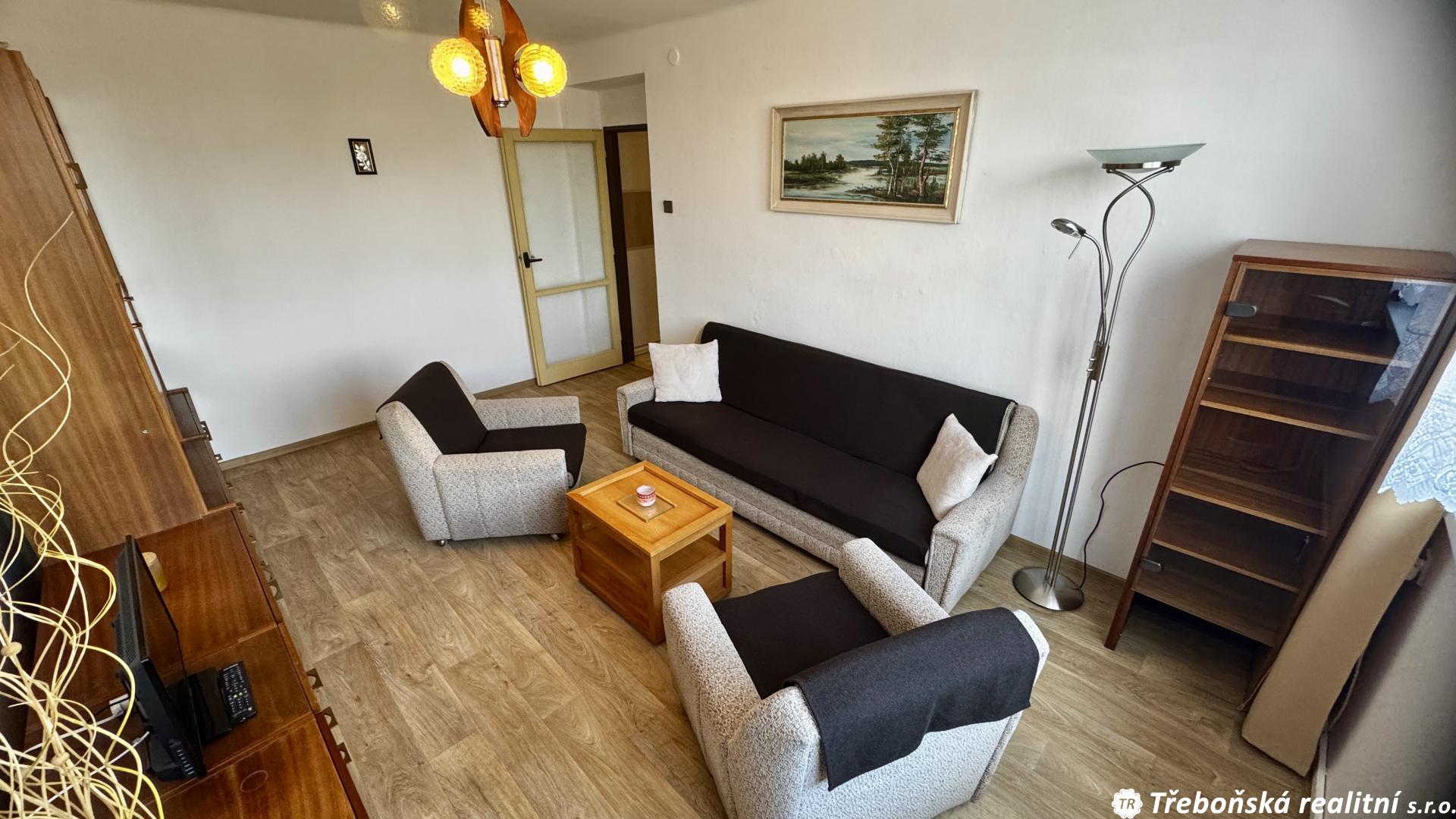 1764174708_F5T6hWIiH2