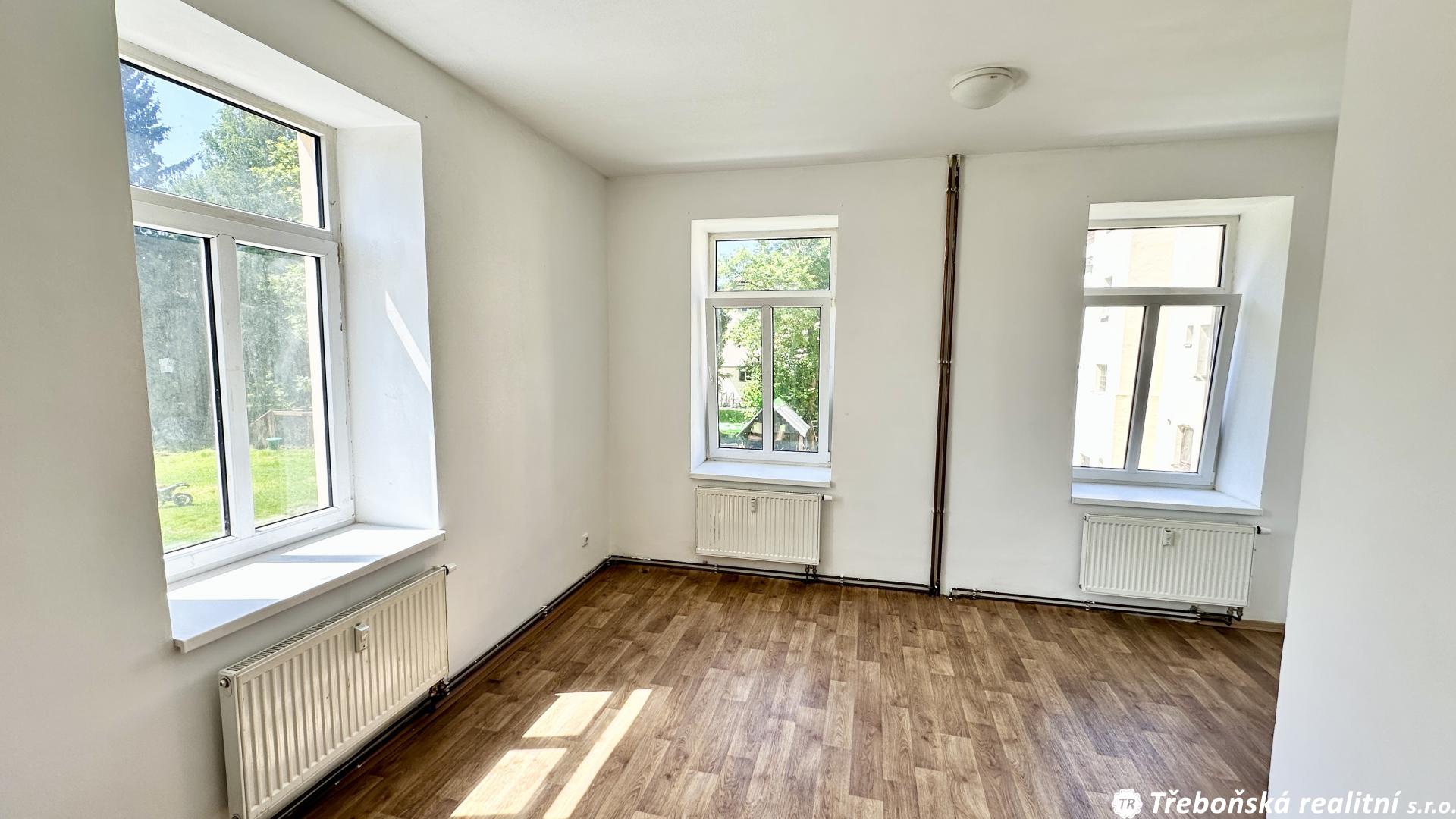 1765358749_0AazbPUXsu