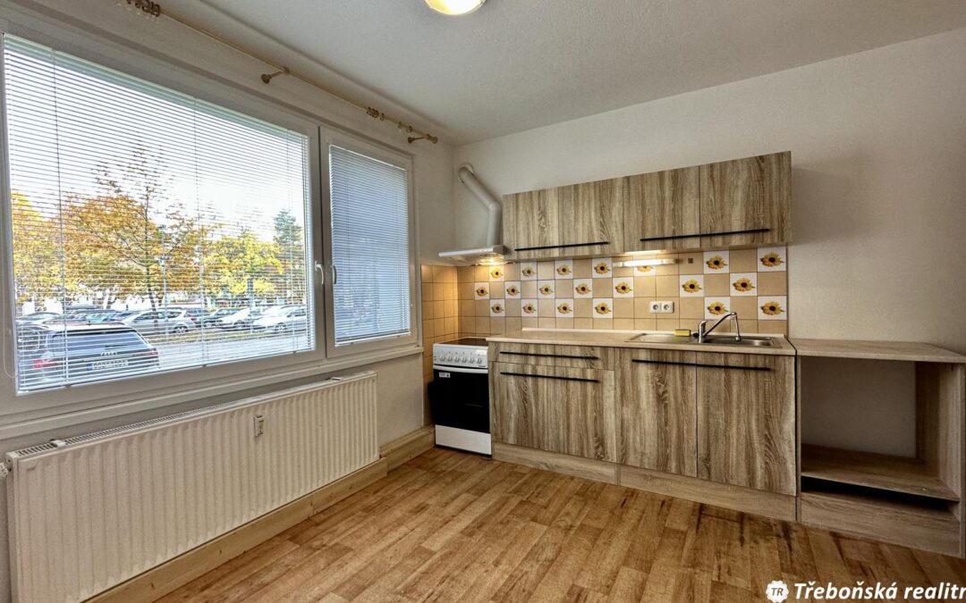 Pronájem bytu 3+1 s lodžií Třeboň