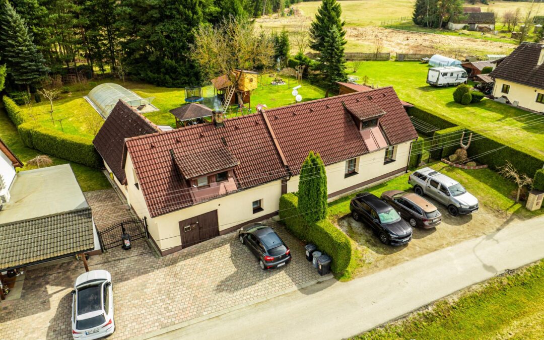 Prodej dvougeneračního domu v Chlumu u Třeboně